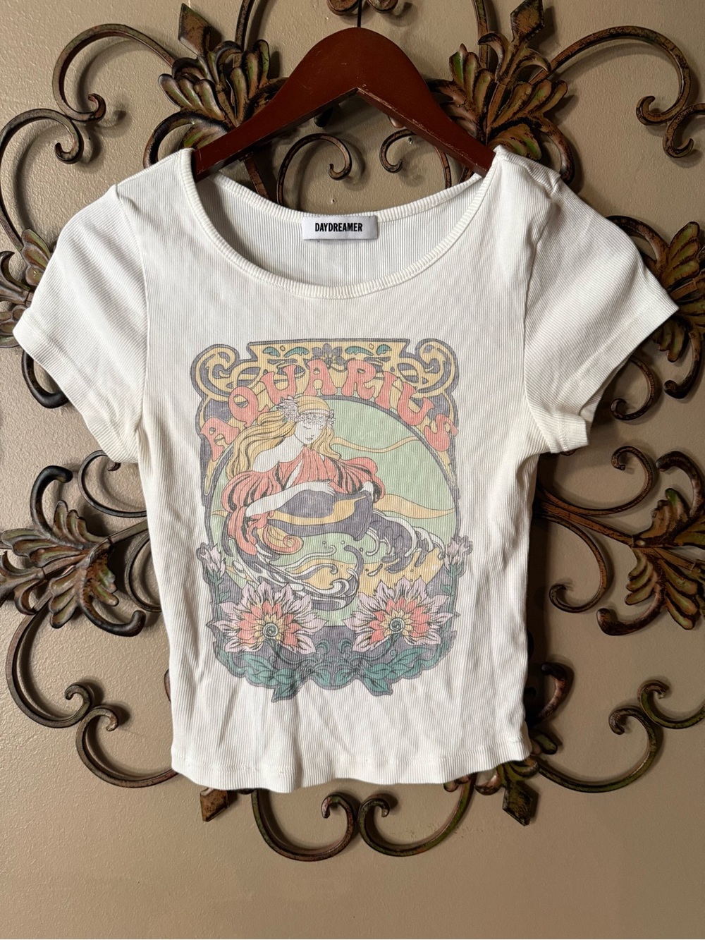 Daydreamer Aquarius Tee